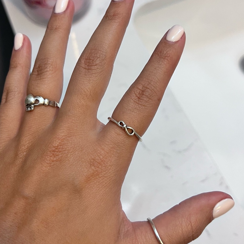 Pandora Infinity Knot ring